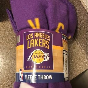 Lakers blanket